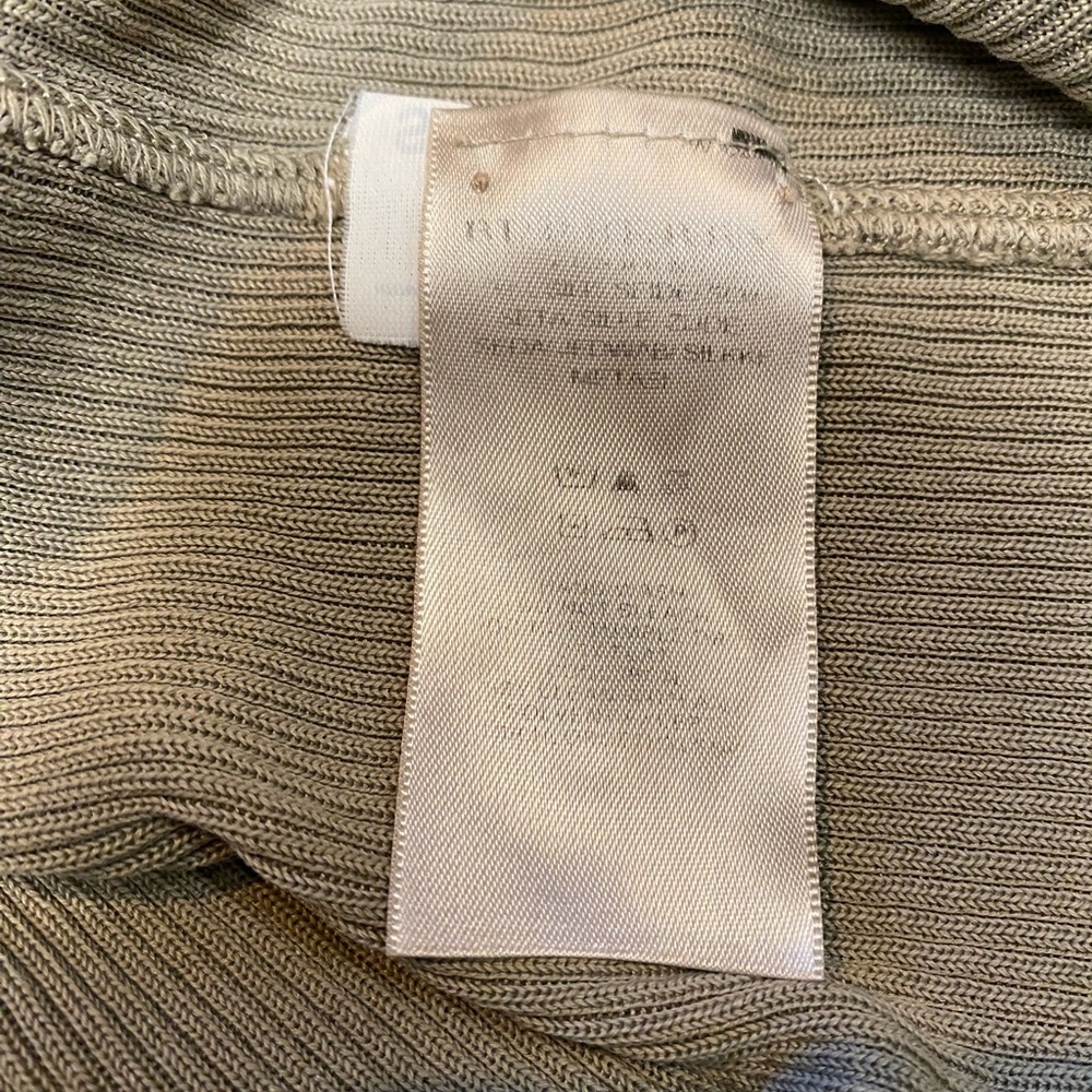 Burberry Vintage Silk Tank Size Small - Picture 7 of 7